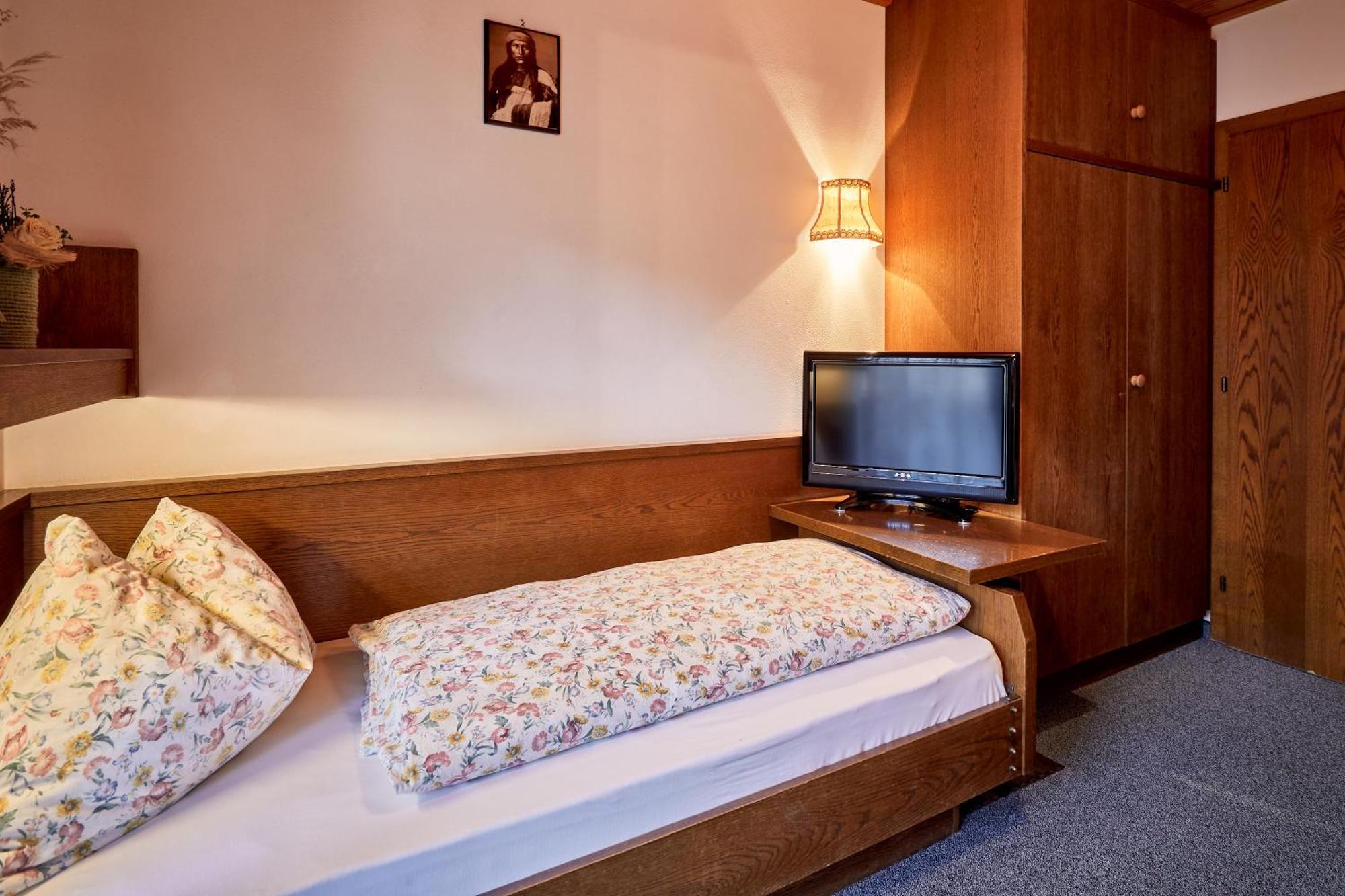 Ferienpension Zummuellerhof Natz-Schabs Kamer foto