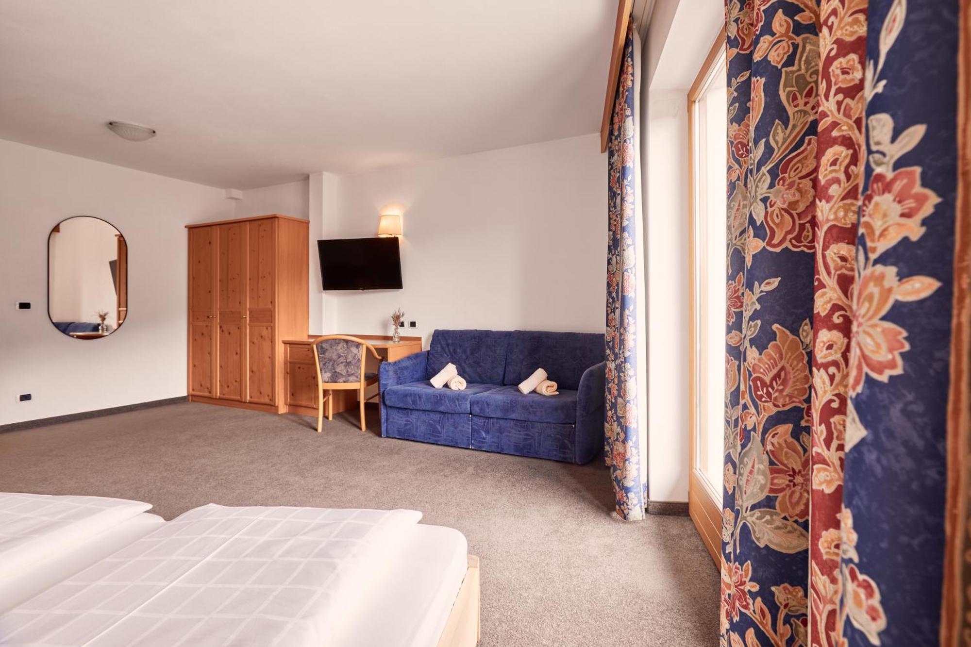 Ferienpension Zummuellerhof Natz-Schabs Kamer foto