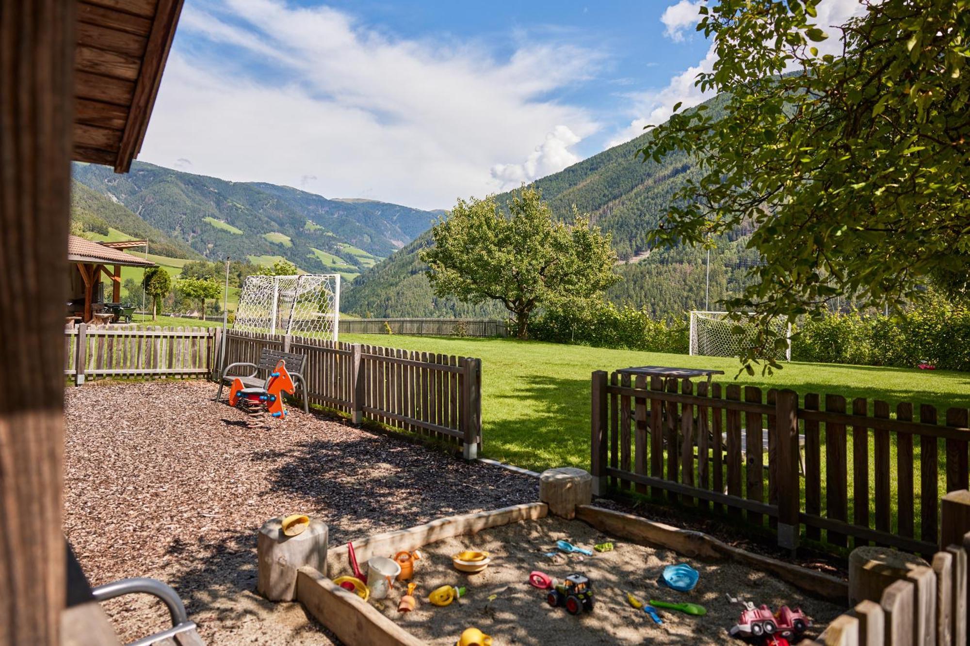 Ferienpension Zummuellerhof Natz-Schabs Buitenkant foto